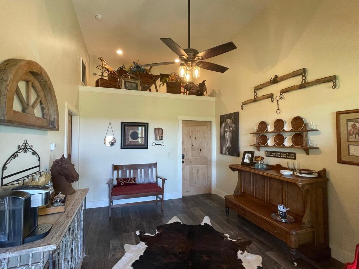 Inn At Sunset Mill Ranch Wimberley Exterior photo